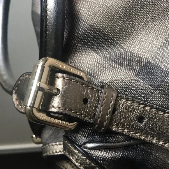 Authentic Burberry shoulder bag - Picture 4 of 8